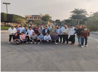 صورة جماعية لطلاب خلال زيارة إدارة الحرب الكيميائية 2